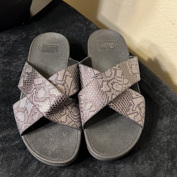 Fitflop | Shoes | Fitflop Lulu Python Criss Cross Slides Sandals Size 8 | Poshmark